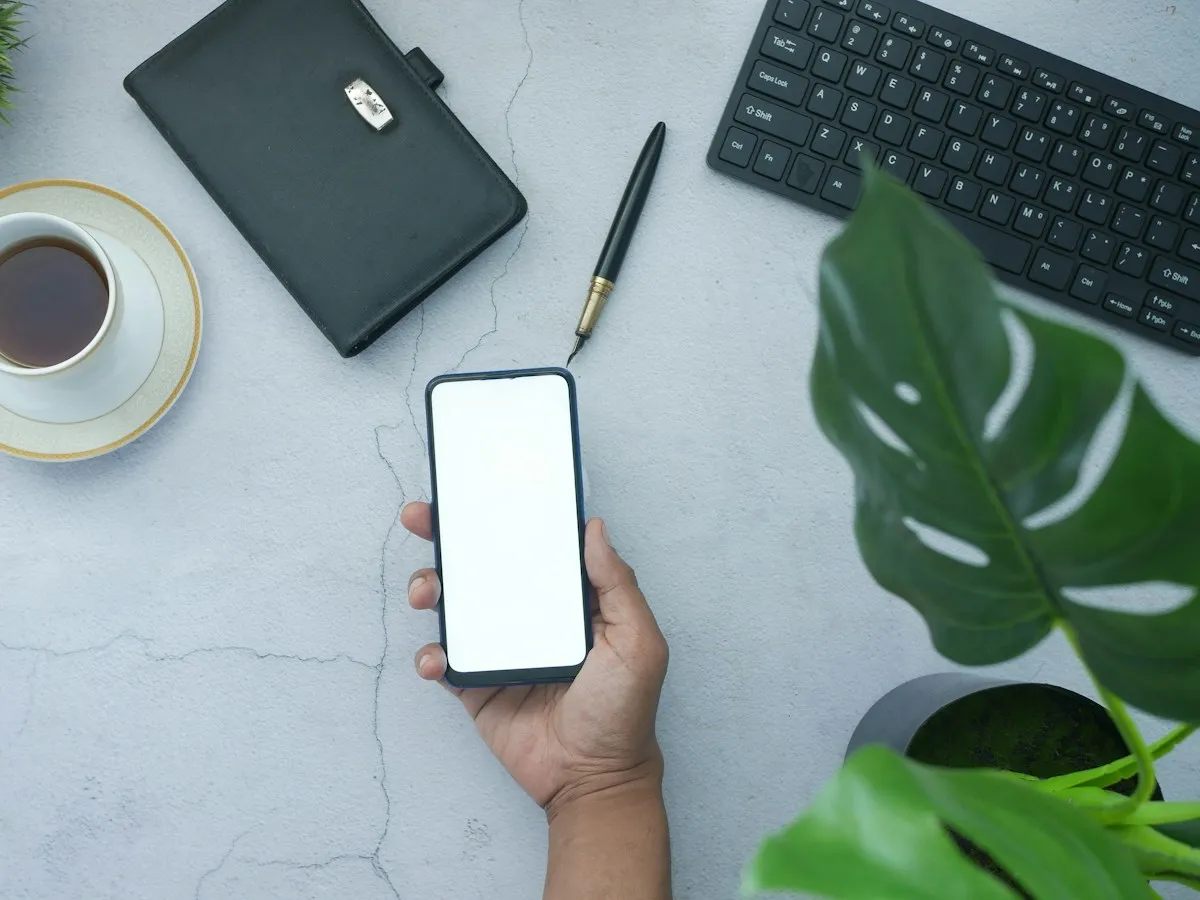 Otter.ai Alternative: 7 Meeting Note Tools Compared (2026)