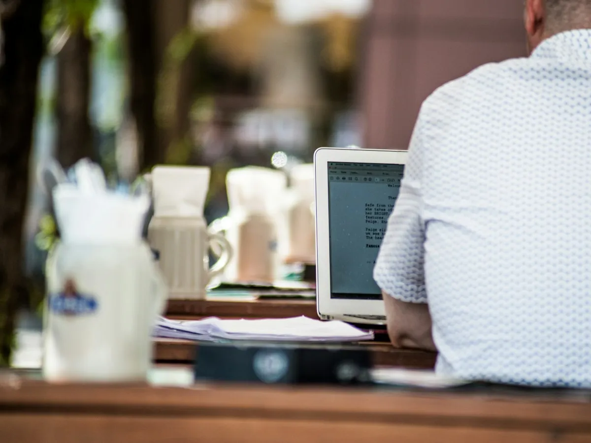 Granola Alternative: 7 Meeting Note Tools Compared (2026)